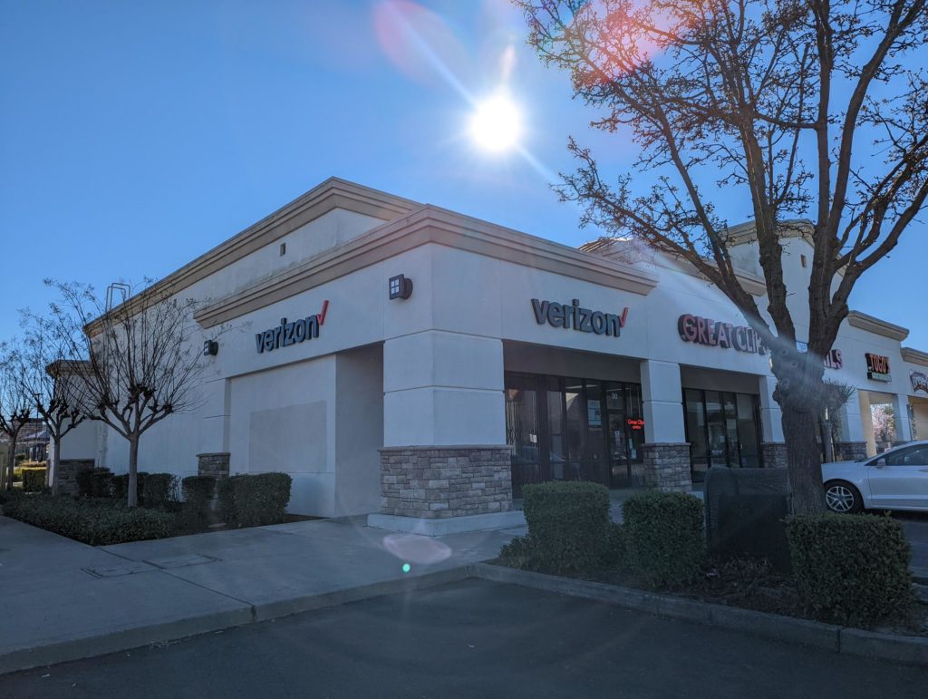 Exterior of Victra Verizon Authorized Retail Store in Galt, CA.