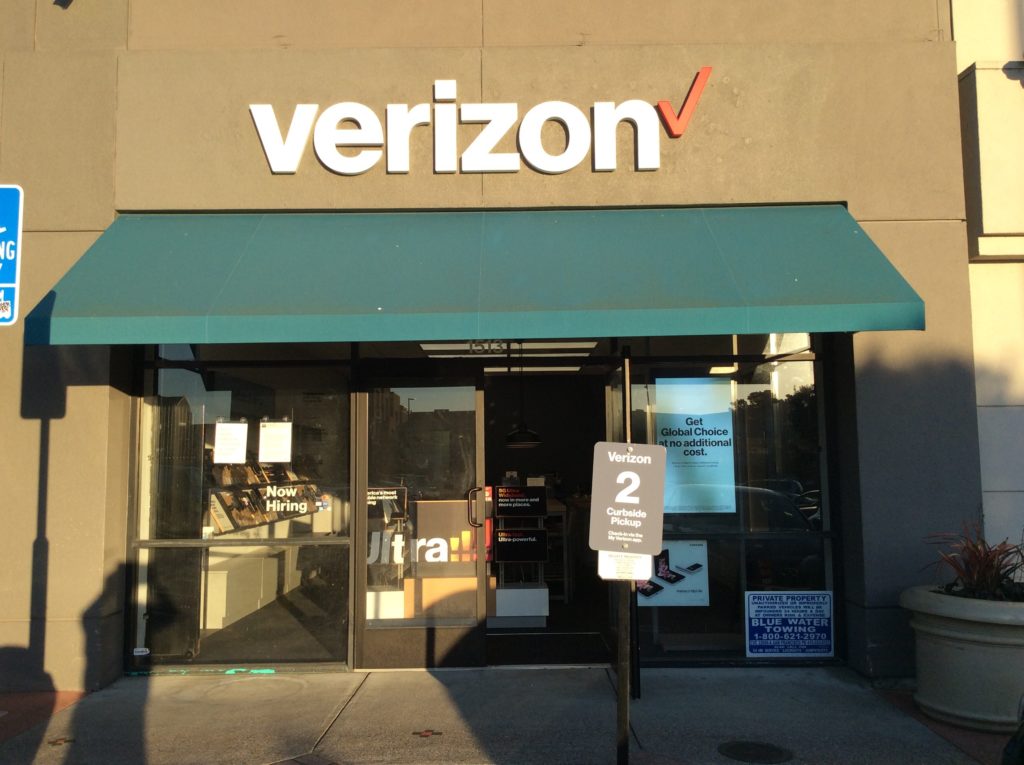 Exterior of Victra Verizon Authorized Retail Store in San Francisco Sloat, CA.