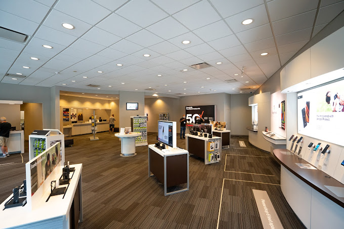 Apex, North Carolina: Verizon Store