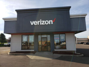 Victra - Verizon store located in Canton, Ohio. 