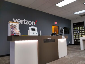 Hartford, Wisconsin Verizon Store