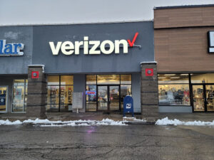 Iowa City, Iowa: Verizon Store