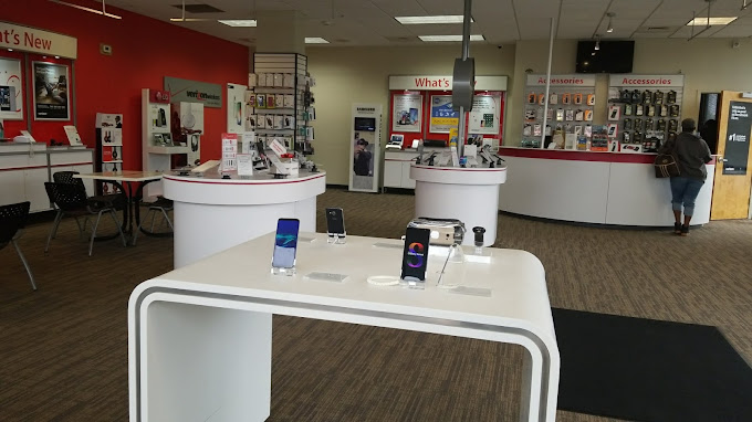 Kannapolis, North Carolina: Verizon Store