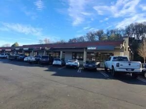 Lakeport, California Verizon Store in small shopping plaza with a lot of parking available.
