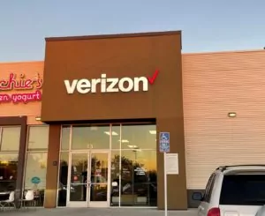 West Convina, California: Verizon Store