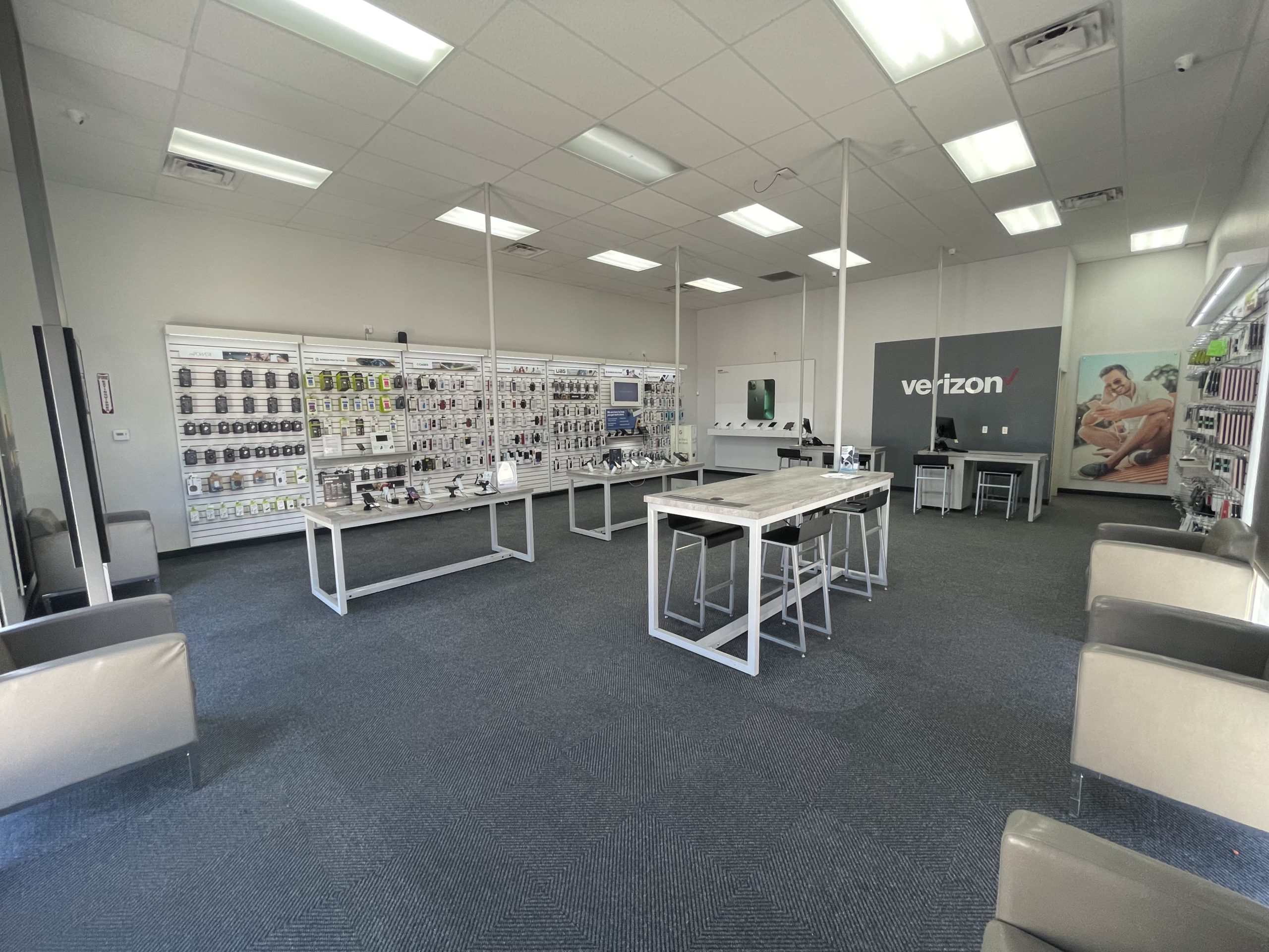Yucca Valley, California Verizon Store