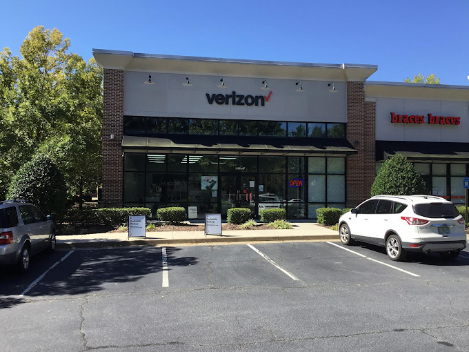 Alpharetta, Verizon Store