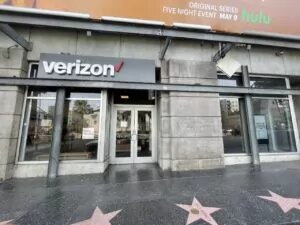 Hollywood, California Verizon Store