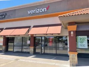 Tempe, Arizona Verizon store located on Rural Road.