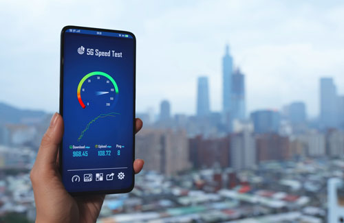 Difference Between Verizon 5g And 5g Ultra Wideband 5G Nationwide vs 5G Ultra Wideband - Victra