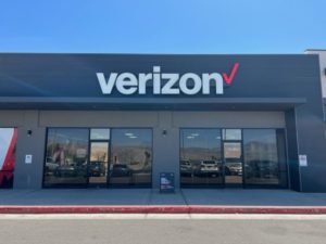 Exterior of Victra Verizon Authorized Retail Store in Bullhead, AZ.