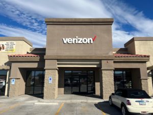 Exterior of Victra Verizon Authorized Retail Store in Lake Havasu City, AZ.