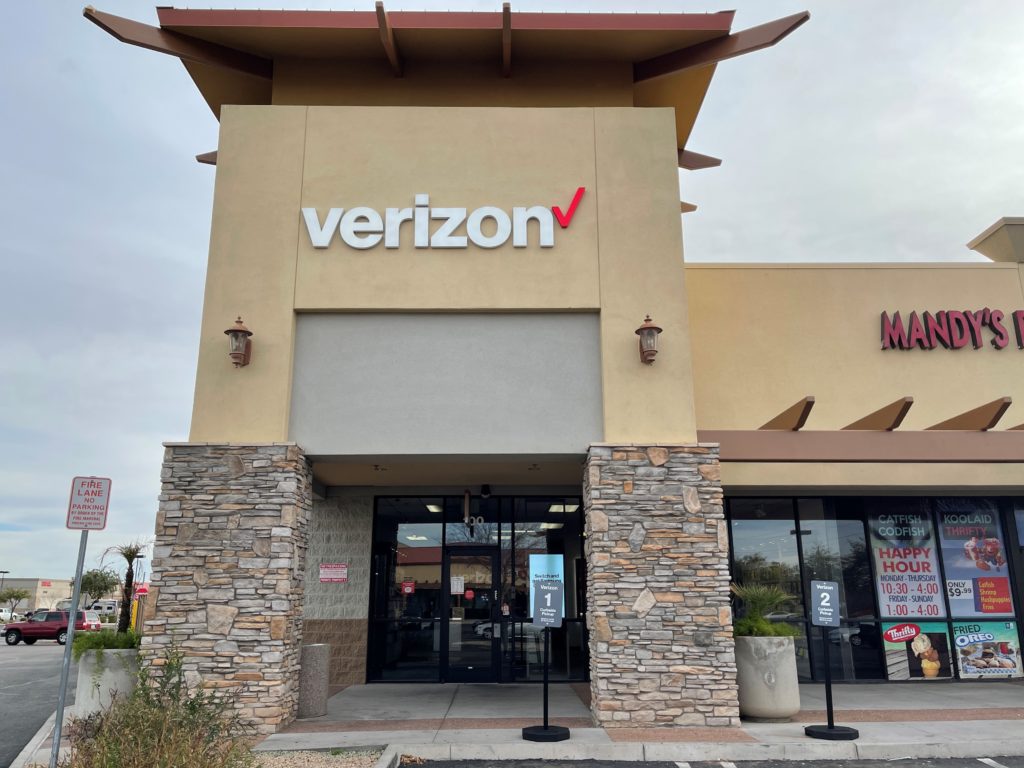 Exterior of Victra Verizon Authorized Retail Store in Laveen, AZ.
