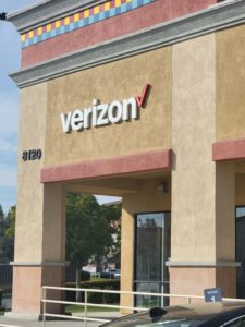 Exterior of Victra Verizon Authorized Retail Store in Bakersfield Rosedale, CA.