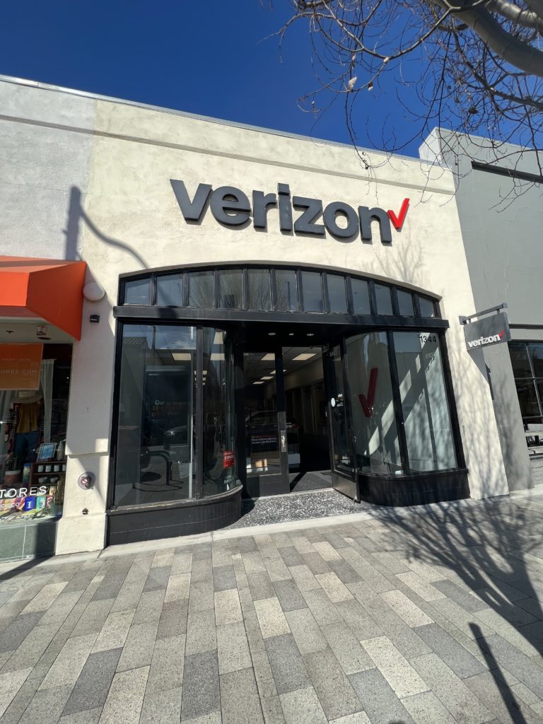 Burlingame, California Verizon Store