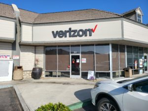 Exterior of Victra Verizon Authorized Retail Store in Yucaipa, CA.