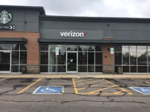 Exterior of Victra Verizon Authorized Retail Store in Aurora Tower, CO.