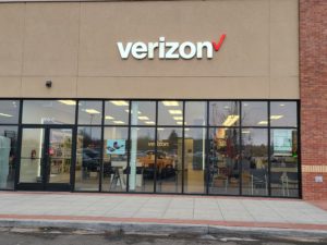 Exterior of Victra Verizon Authorized Retail Store in Grand Junction, CO