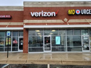 Exterior of Victra Verizon Authorized Retail Store in Macomb, MI.