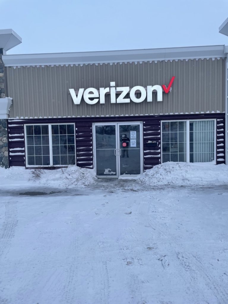 Crookston, Minnesota Verizon Store