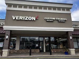 Exterior of Victra Verizon Authorized Retail Store in Bernardsville, NJ.