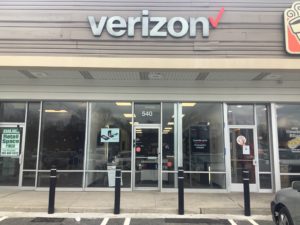 Exterior of Victra Verizon Authorized Retail Store in Boonton, NJ.