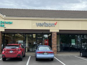 Exterior of Victra Verizon Authorized Retail Store in Sherwood, OR.