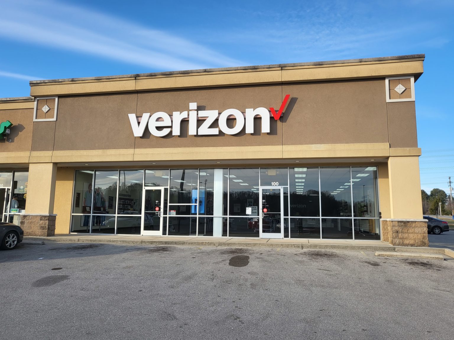 Sparta, Tennessee: Verizon Store