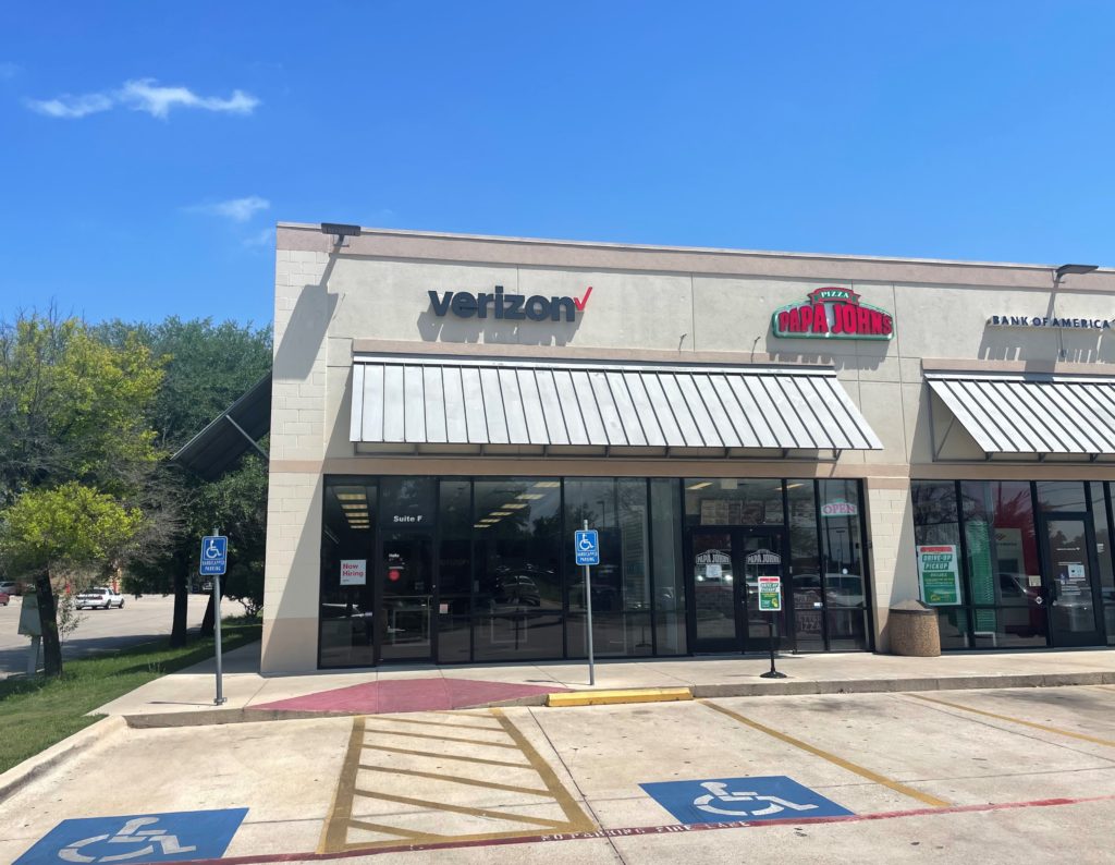 Exterior of Victra Verizon Authorized Retail Store in Belton, TX.