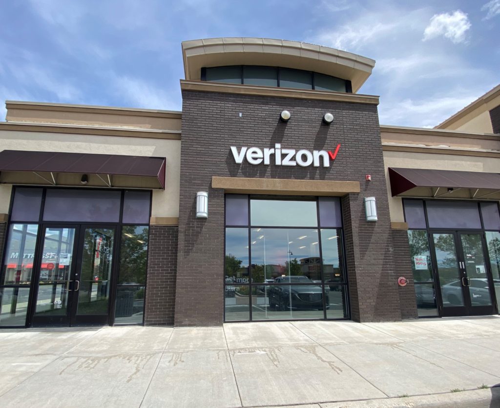 Exterior of Victra Verizon Authorized Retail Store in West Bountiful, UT.