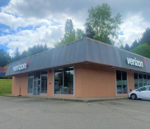 Exterior of Victra Verizon Authorized Retail Store in Bremerton Kitsap, WA.