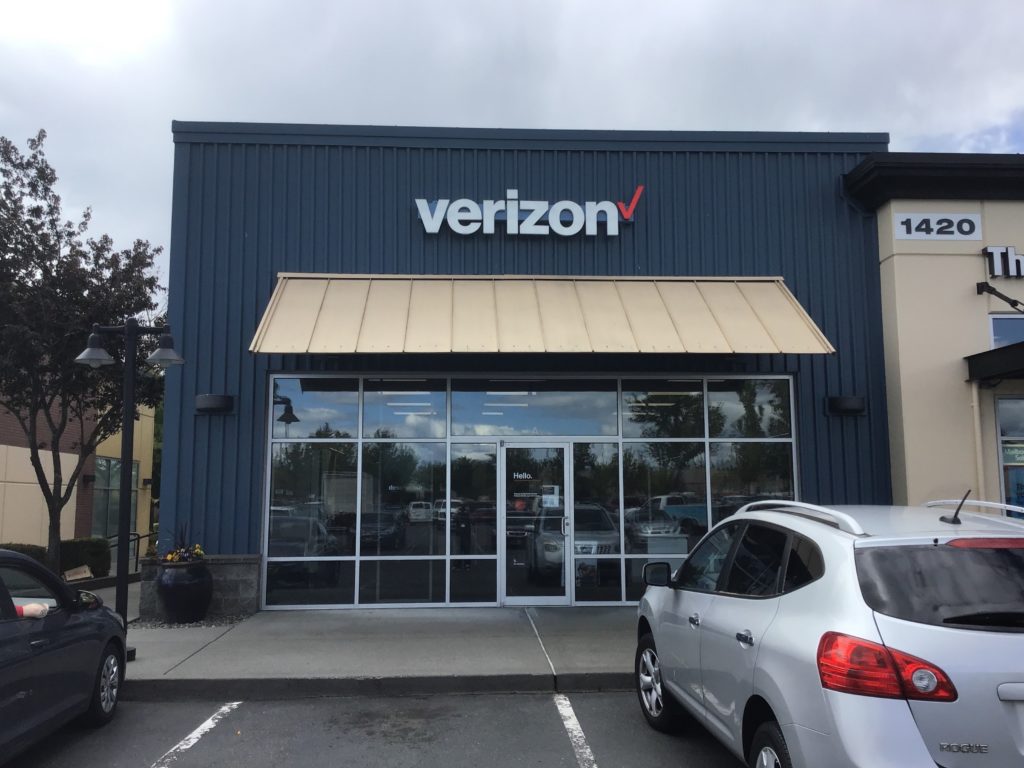 Exterior of Victra Verizon Authorized Retail Store in Lacey Marvin, WA.