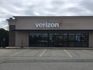 Exterior of Victra Verizon Authorized Retail Store in Spokane Sprague, WA.