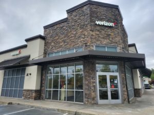 Exterior of Victra Verizon Authorized Retail Store in Stanwood, WA.