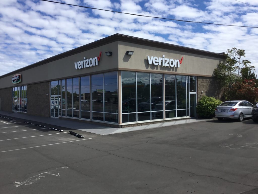 Exterior of Victra Verizon Authorized Retail Store in Walla Walla, WA.