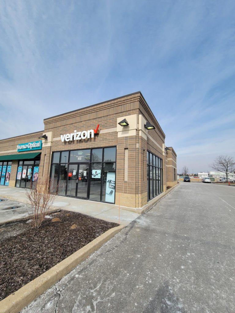 Delavan, Wisconsin Verizon Store