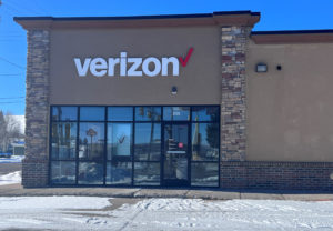 Exterior of Victra Verizon Authorized Retail Store in Evanston, WY.