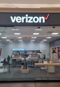 Exterior of Victra Verizon Authorized Retail Store in Rock Springs, WY.