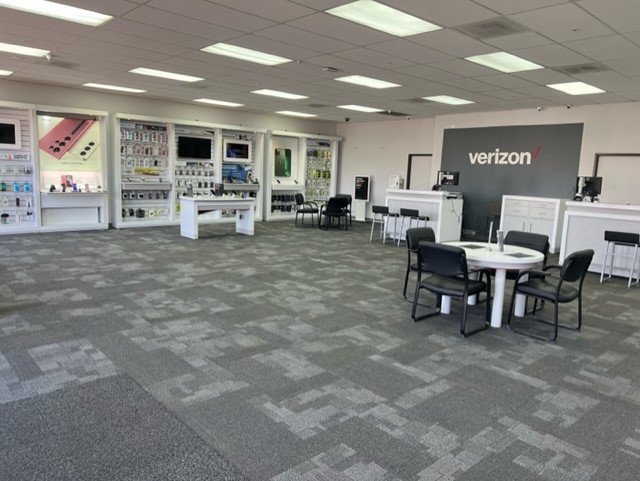 Interior of Victra Verizon Authorized Retail Store in Bullhead, AZ.