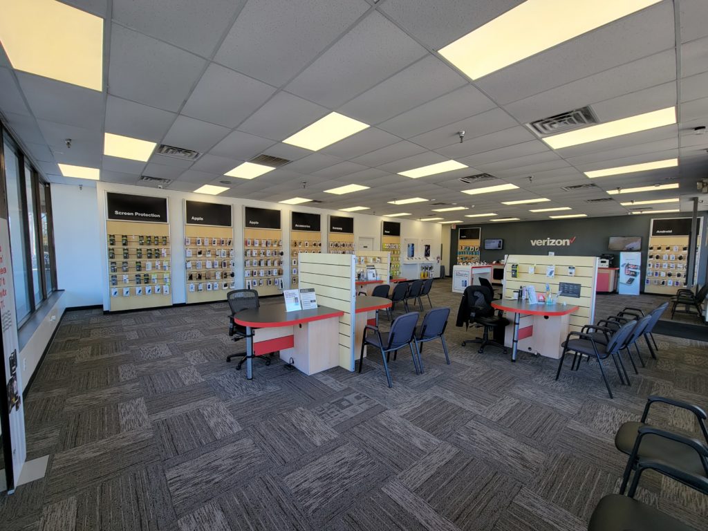 Interior of Victra Verizon Authorized Retail Store in Annapolis, MD.