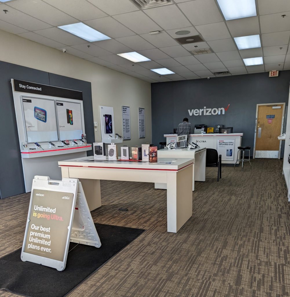 Interior of Victra Verizon Authorized Retail Store in Pulaski, TN.