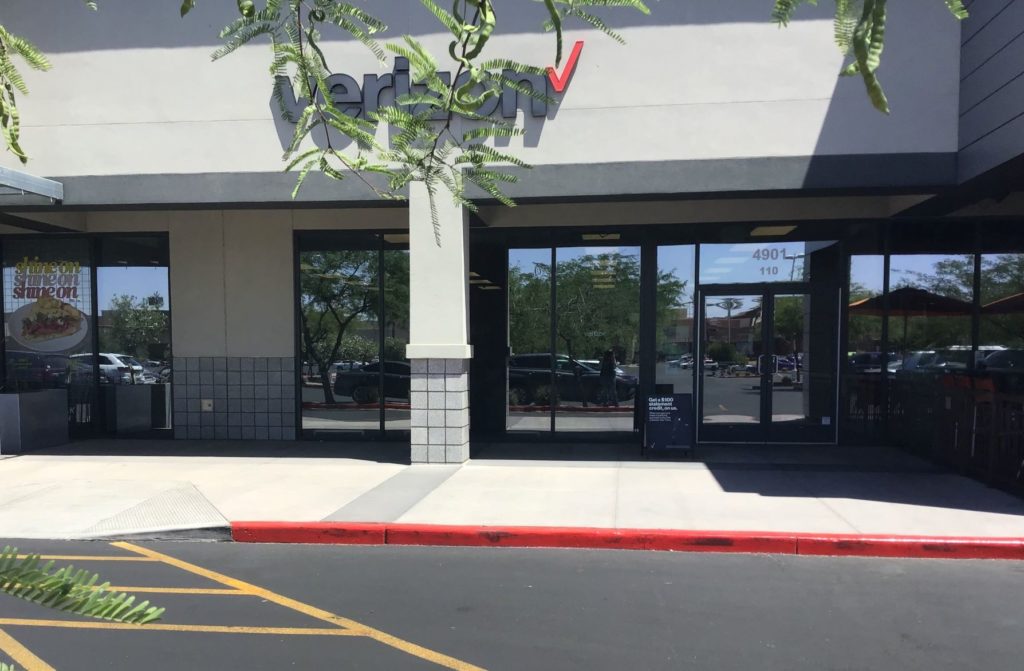Exterior of Victra Verizon Authorized Retail Store in Phoenix Ray, AZ.