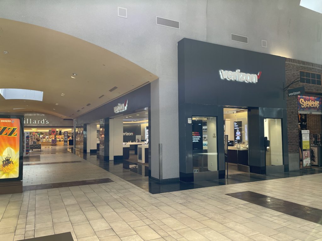 Exterior of Victra Verizon Authorized Retail Store in Tucson Mall, AZ.
