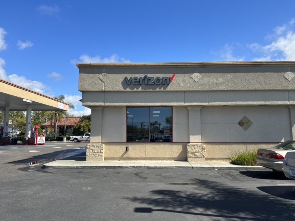 Exterior of Victra Verizon Authorized Retail Store in Pacific Beach, CA.