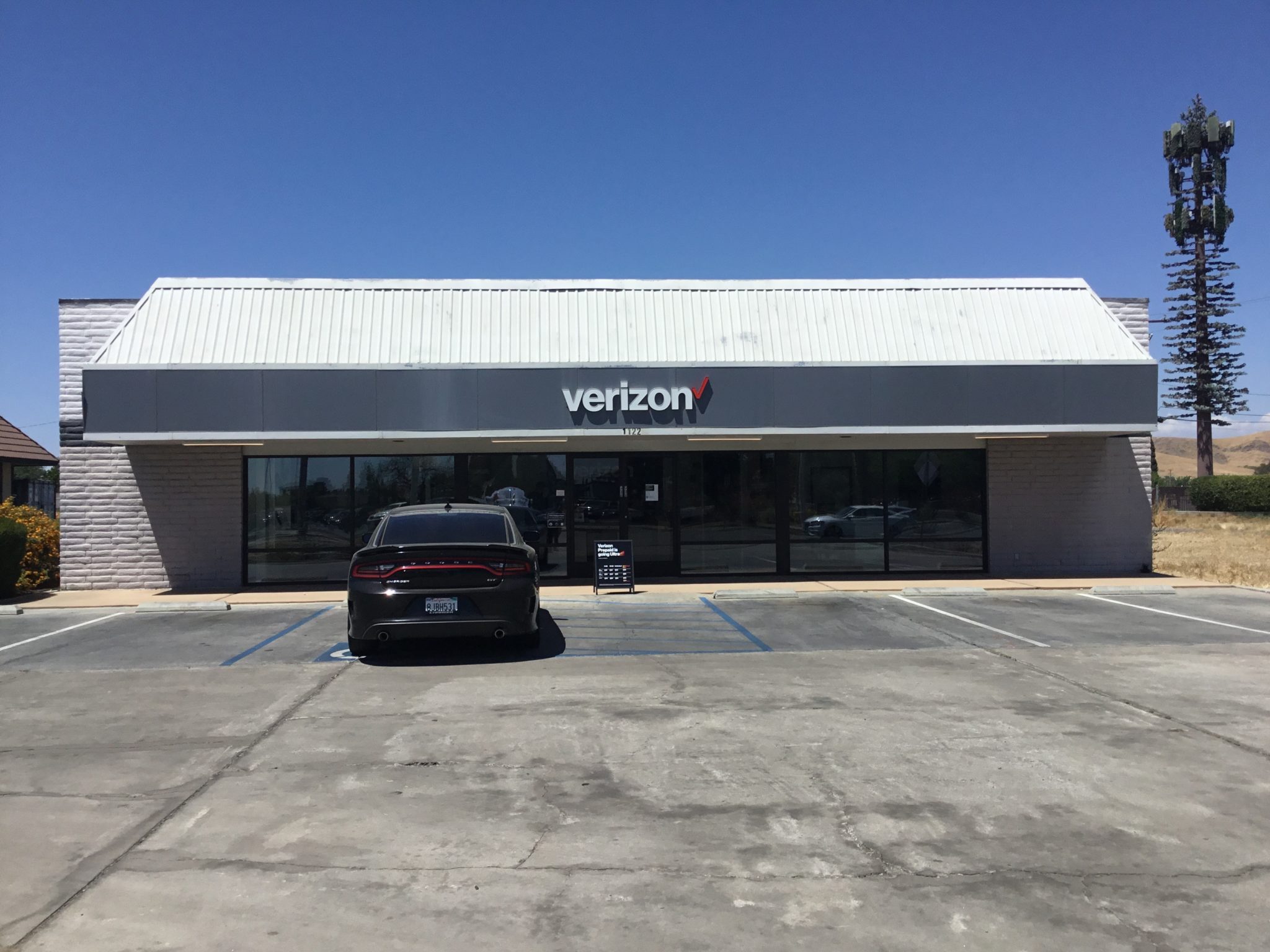 Porterville, California Verizon Store