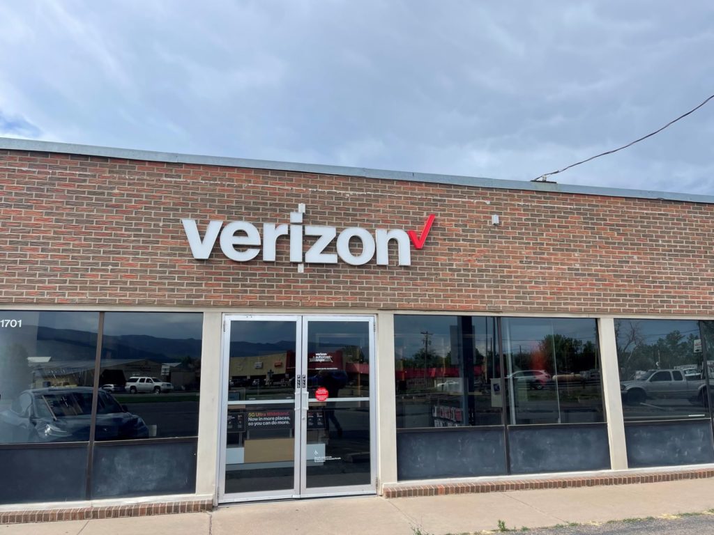 Exterior of Victra Verizon Authorized Retail Store in Canon City, CO.