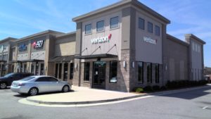 Exterior of Victra Verizon Authorized Retail Store in Braselton, GA.
