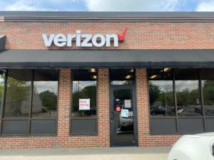 Exterior of Victra Verizon Authorized Retail Store in Spencer, MA.