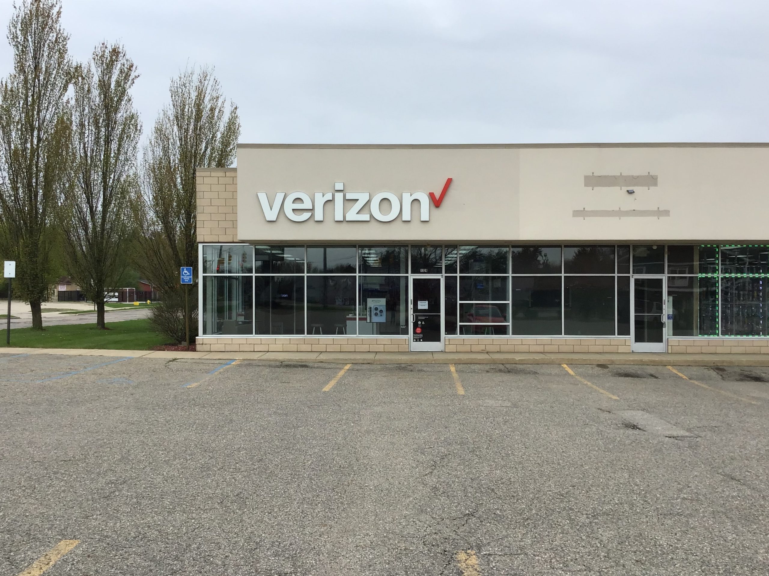 Verizon Stores Near Michigan - Benefits of using the store locator tool