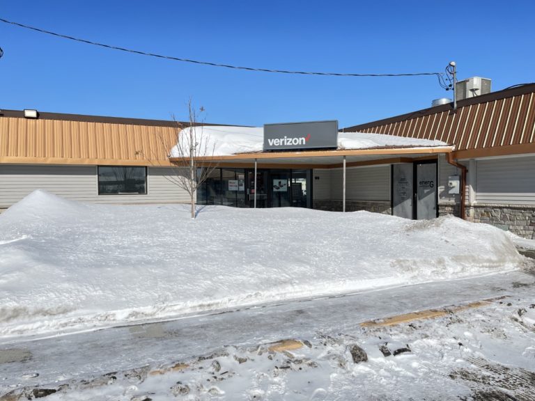 Grand Forks, North Dakota Verizon Store